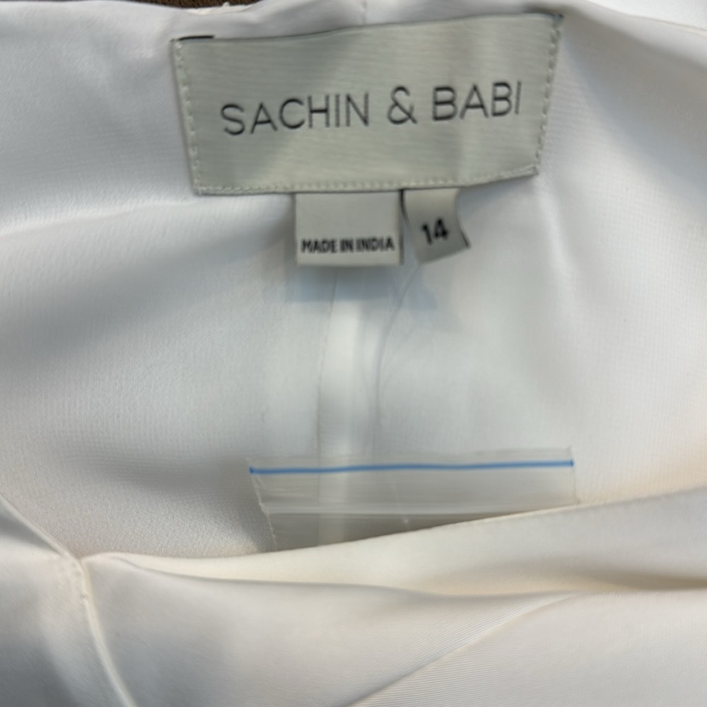 Sachin & Babi size 14 Astor pearl-embellished gown - Picture 13 of 14